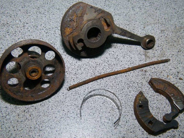 04 - Kurbelwelle.JPG